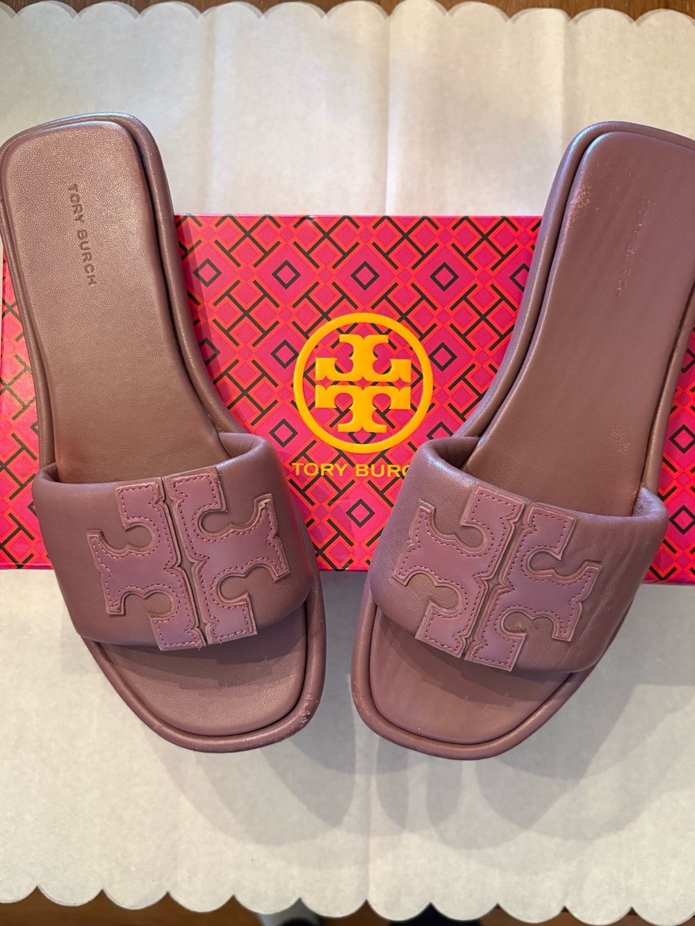 Tory Burch Cipria Double T Nappa Leather Slide in Mauve- used. Box included.